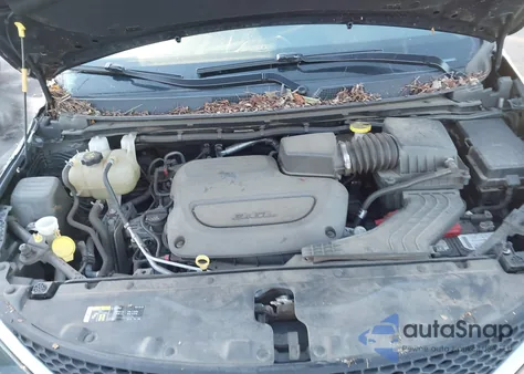 2020 Chrysler Voyager Lxi из США, поврежденный, VIN 2C4RC1DG0LR262011